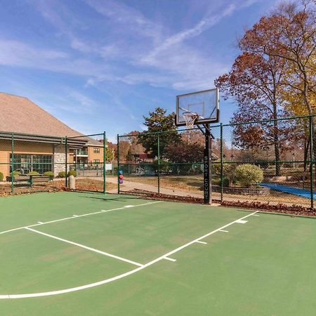 Bluegreen Vacations The Falls Village, An Ascend Resort ブランソン エクステリア 写真