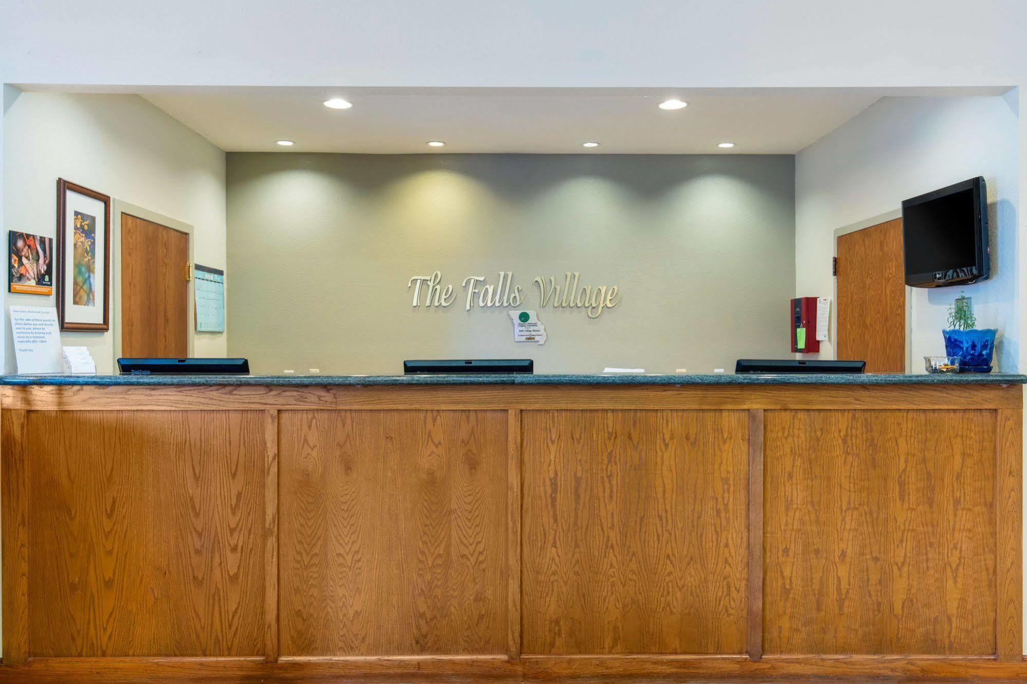 Bluegreen Vacations The Falls Village, An Ascend Resort ブランソン エクステリア 写真