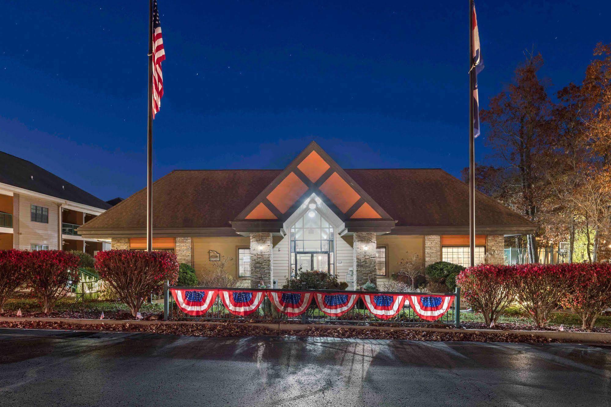 Bluegreen Vacations The Falls Village, An Ascend Resort ブランソン エクステリア 写真