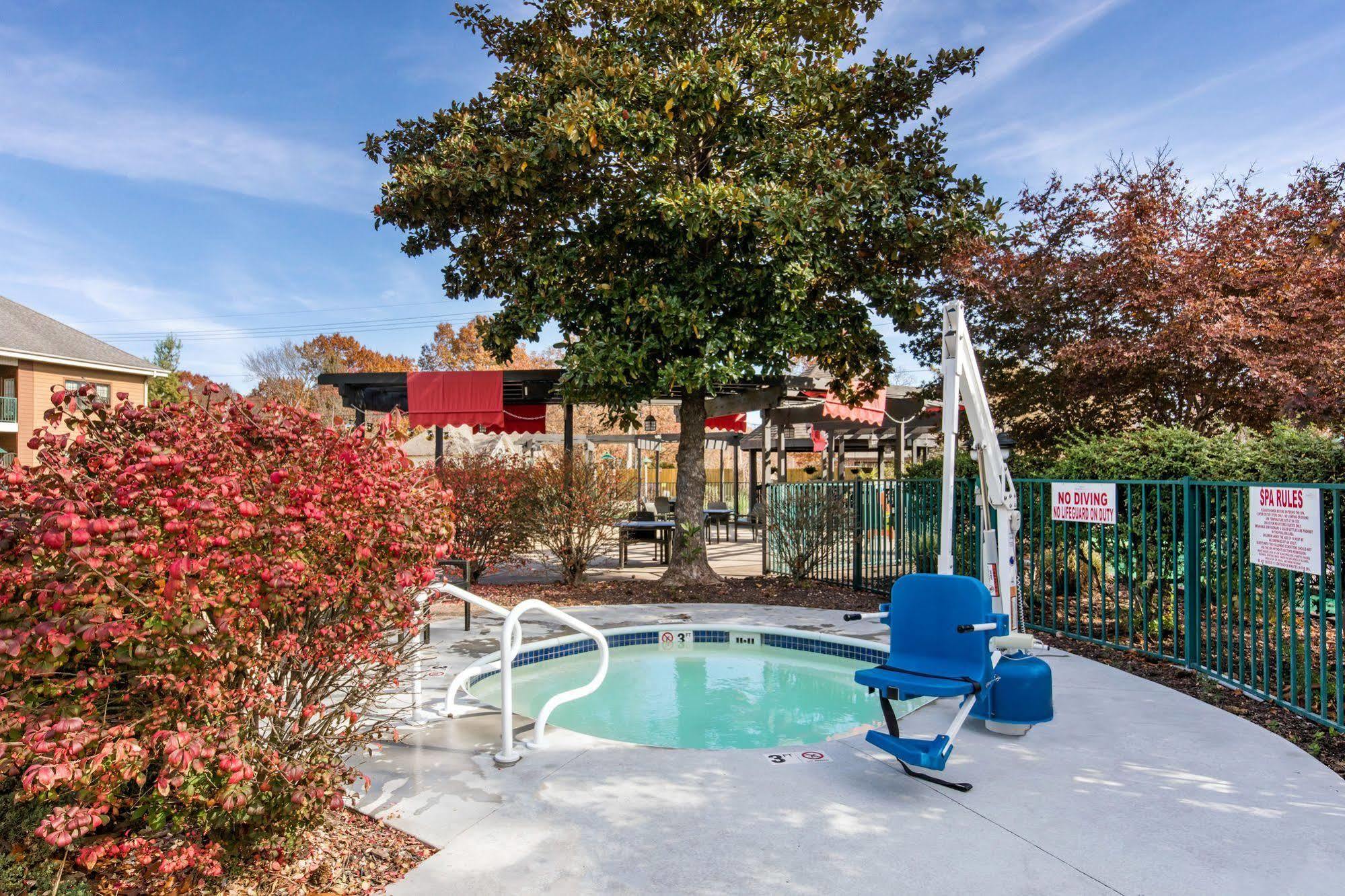 Bluegreen Vacations The Falls Village, An Ascend Resort ブランソン エクステリア 写真