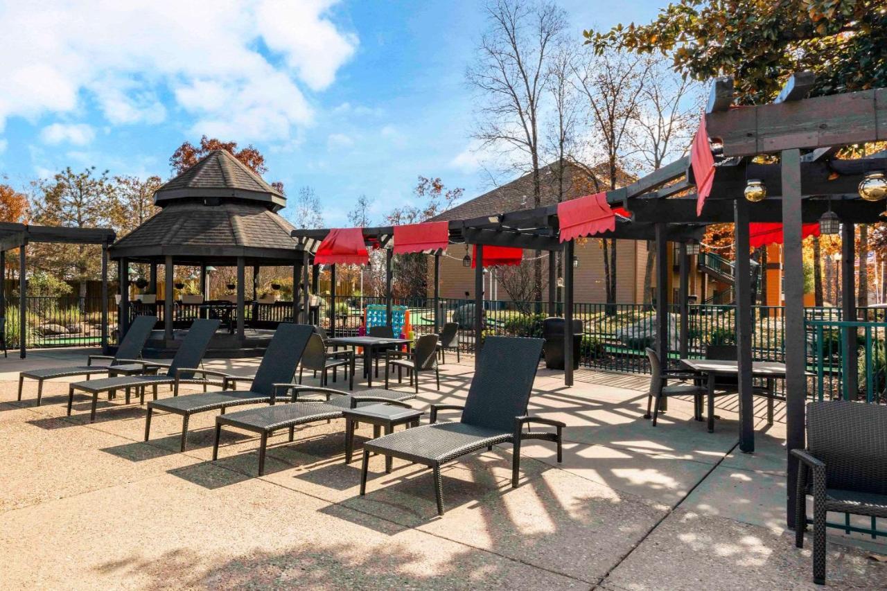 Bluegreen Vacations The Falls Village, An Ascend Resort ブランソン エクステリア 写真