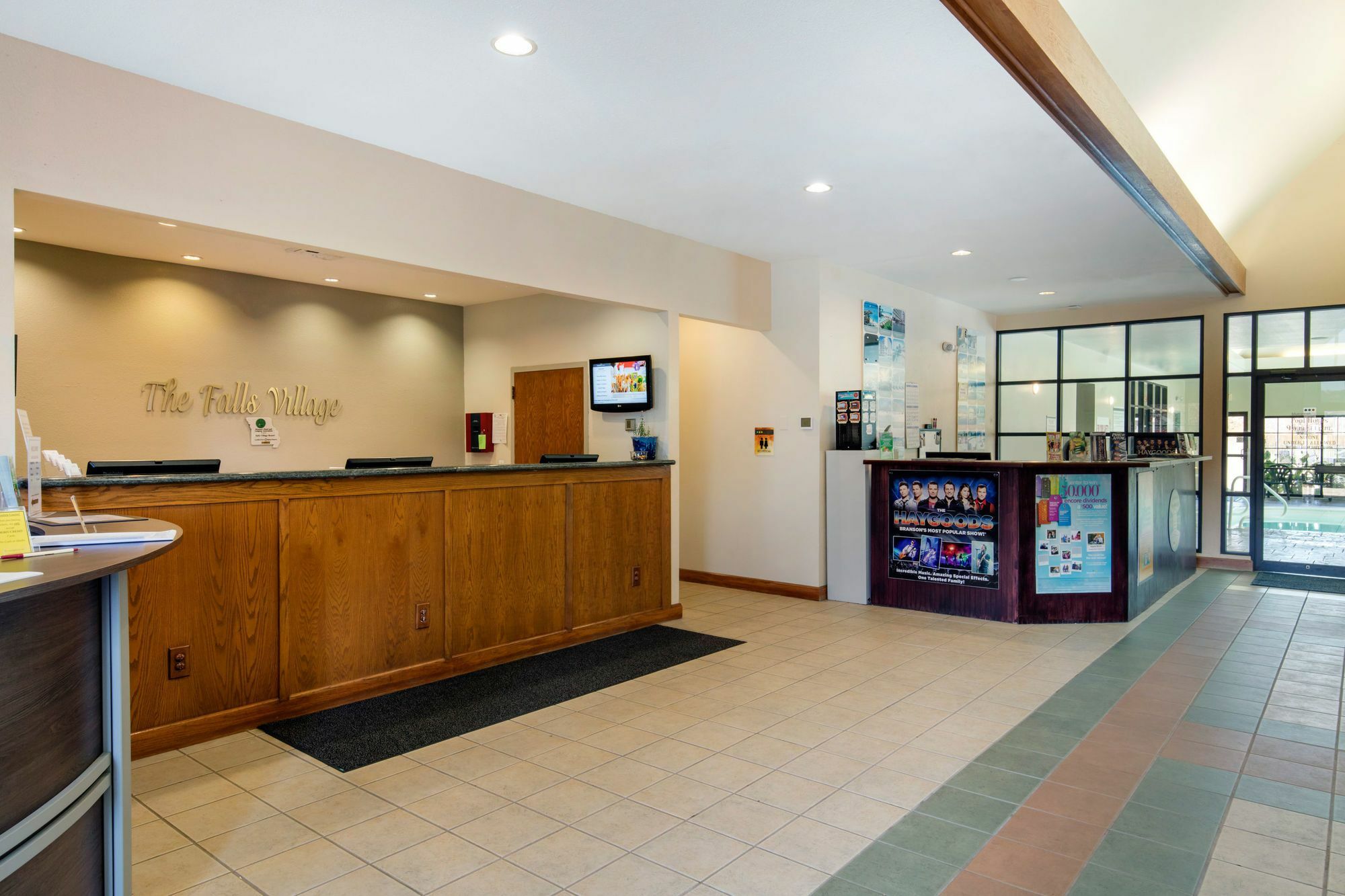 Bluegreen Vacations The Falls Village, An Ascend Resort ブランソン エクステリア 写真